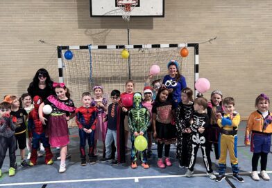 Karnevalsspaß für unsere Minihandballer Karnevalsspaß für unsere Minihandballer